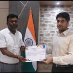 शिकायतो के 100% निराकरण पर वारासिवनी व बैहर के सीएमओ को मिला प्रशस्ति पत्र