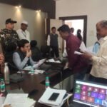 जन सुनवाई मे कलेक्टर ने सत्तर आवेदको की समस्याएं सुनी , संबंधित विभागो को त्वरित कार्यवाही के निर्देश ।