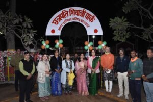 अंबेडकर चौक में बैगा संस्कृति प्रतिमाओं एवं छत्रपति&hellip;