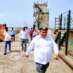 राजीव सागर परियोजना से बावनथड़ी नदी में छोड़ा गया पानी, पेयजल संकट से मिलेगी राहत विधायक गौरव सिंह पारधी की उपस्थिति में खोले गए स्पिलवे गेट, 55.39 क्यूमेक जल प्रवाहित ।