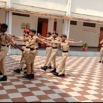 एनसीसी शिविर में कैडेट्स को मिला फायरिंग प्रशिक्षण।यातायात नियमों की भी दी गई जानकारी सीएटीसी-95 शिविर के सातवें दिन ड्रिल, शस्त्र संचालन, खेलकूद और सड़क सुरक्षा पर विशेष फोकस।